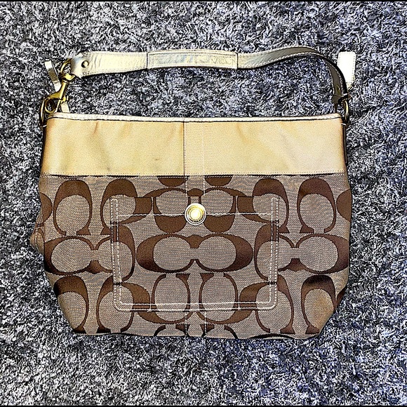 Pocketbook - Picture 1 of 3